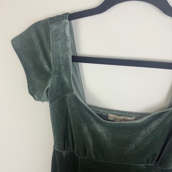 Rewind Womens Babydoll Empire Waist Velvet Mini Olive Green Velvet Dress XS - Picture 3 of 12